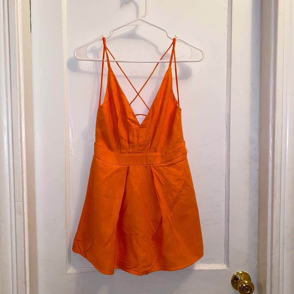 Cute summer romper! #romper #orange #summer